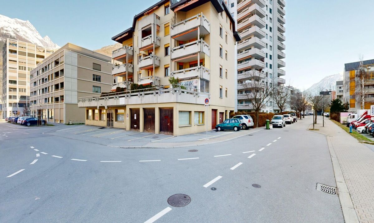 Spacious 5-room duplex apartment with mountain views - 2