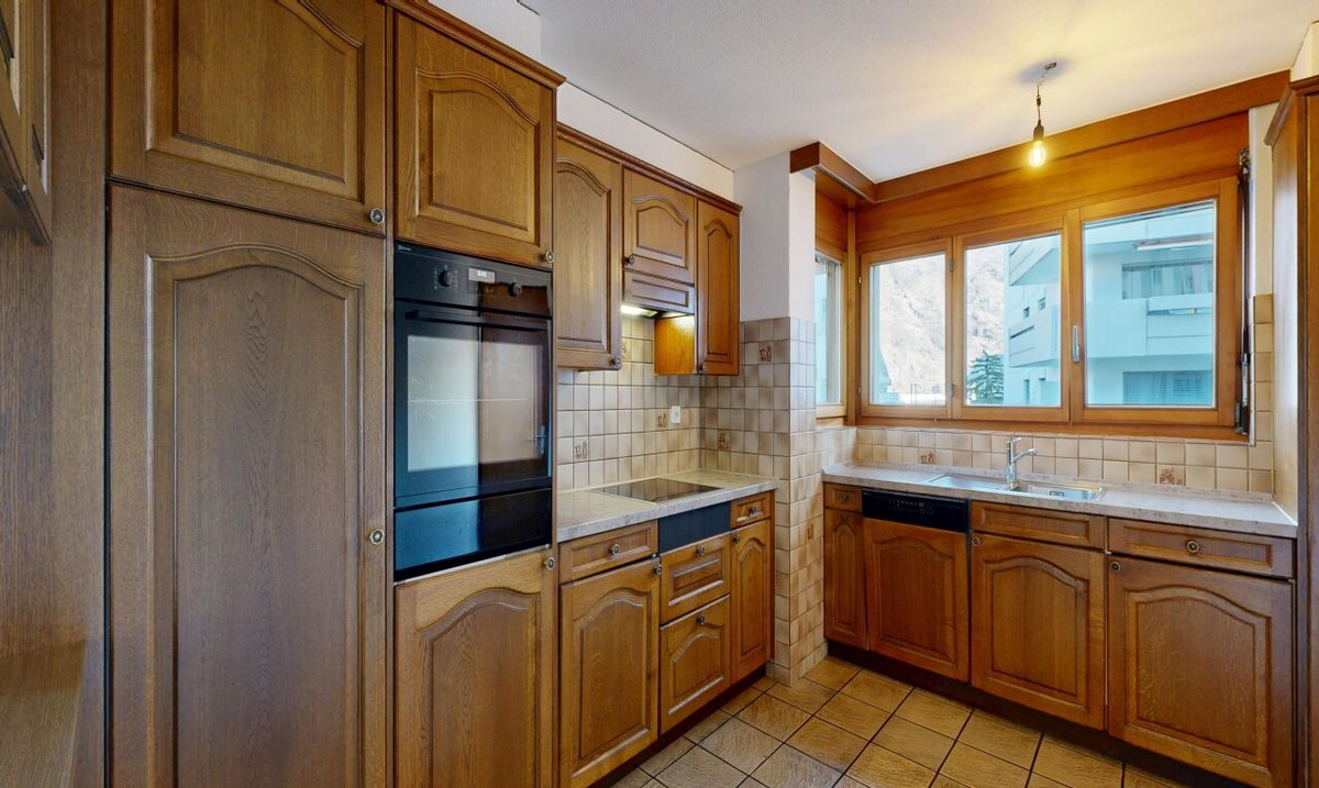 Spacious 5-room duplex apartment with mountain views - 8
