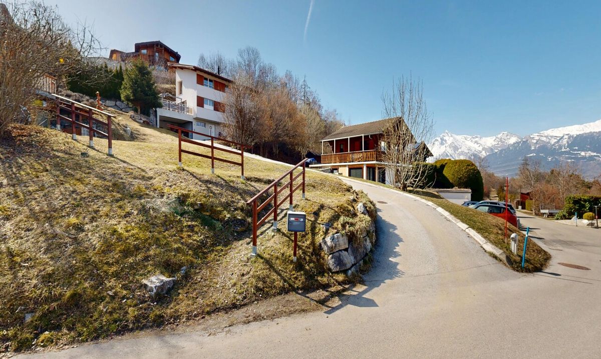 Family home with terrace and mountain view - 2