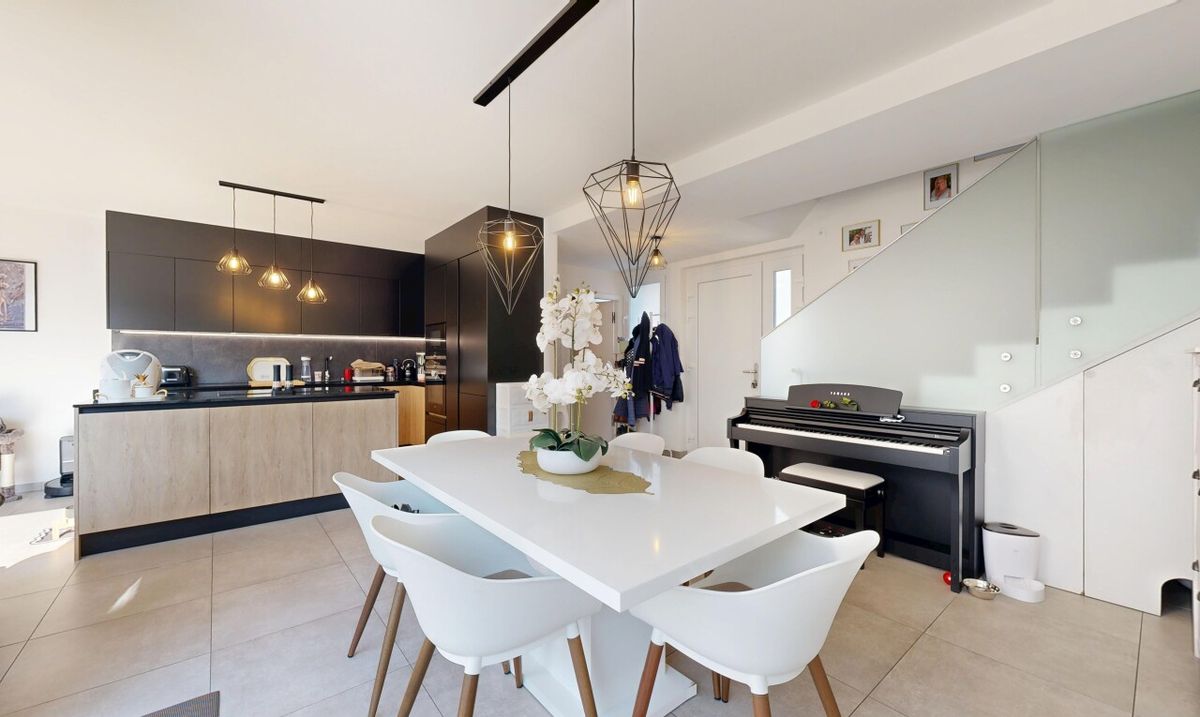 Beautiful semi-detached house (PPE) – 4.5 rooms with large terrace - 4