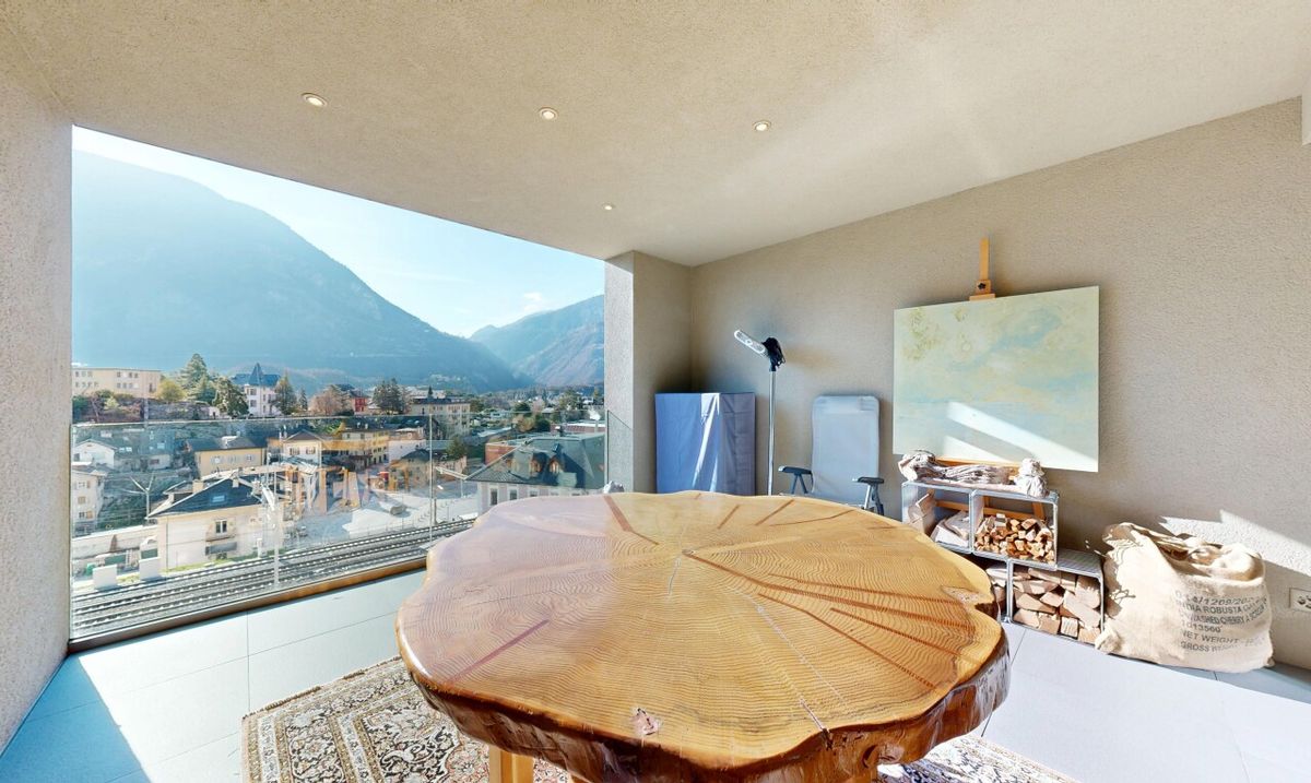 Stunning 3.5-room penthouse apartment with panoramic views in Sierre - 6