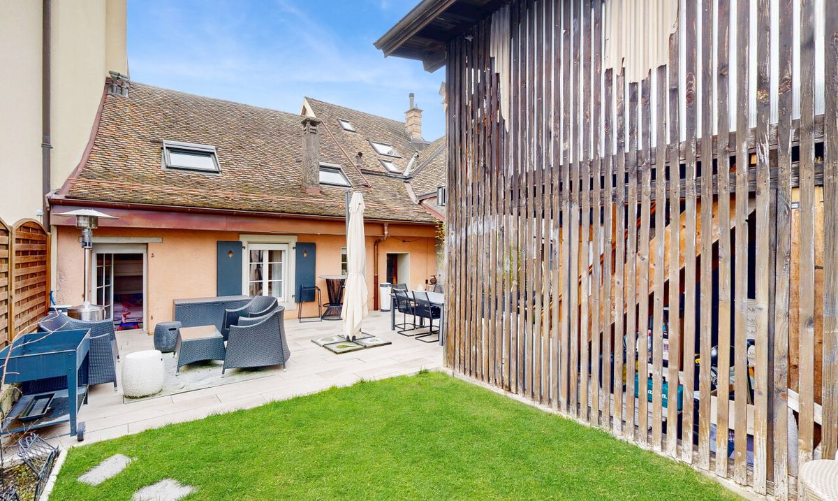 Rare in Corsier-sur-Vevey: spacious village house with garden - 1