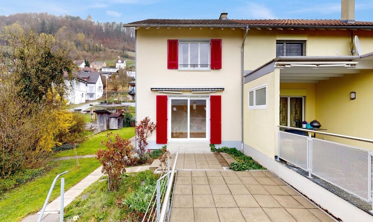 Doppelhaushälfte in Stein am Rhein - 1