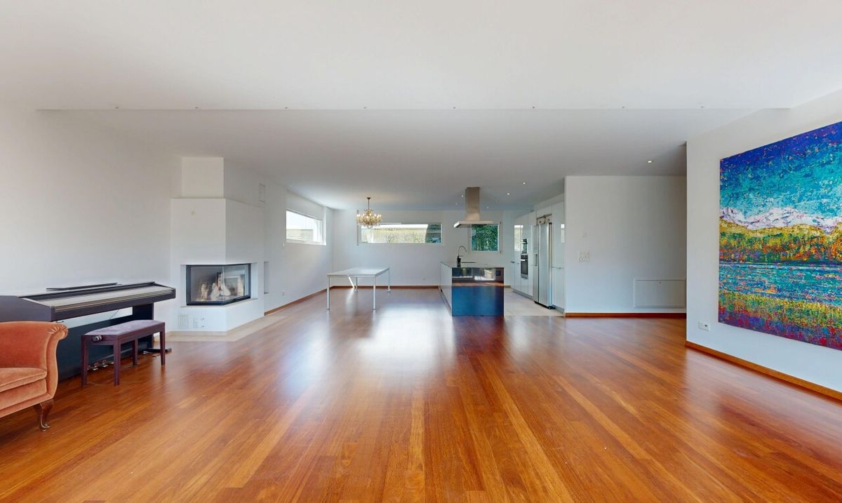 Modern Luxury Living in Prime Location - 3