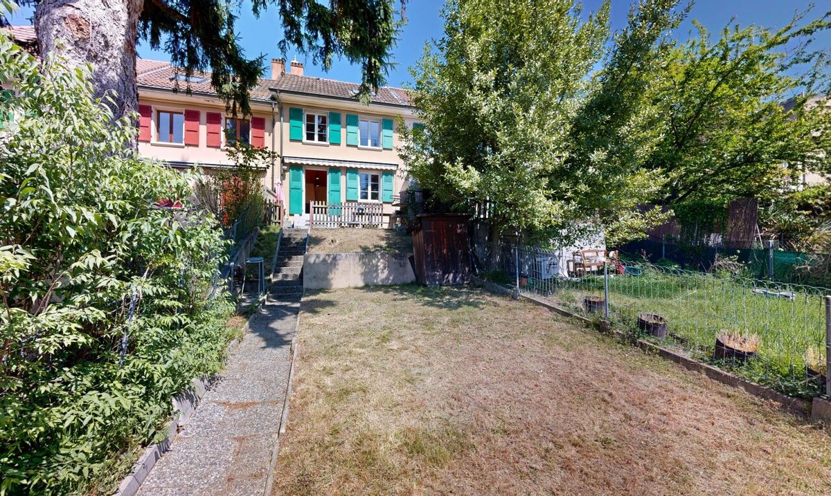 Maison mitoyenne médiane in à Lausanne - 0