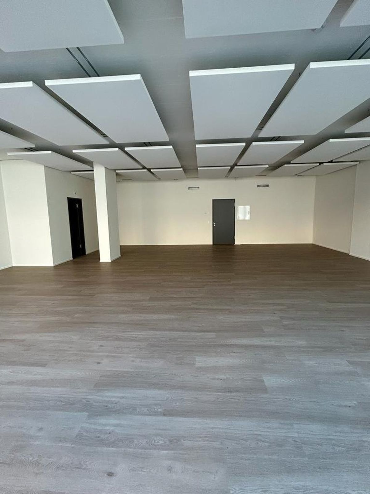 Moderne Gewerberäumlichkeiten im Plarenga-Center, Domat/Ems - 2