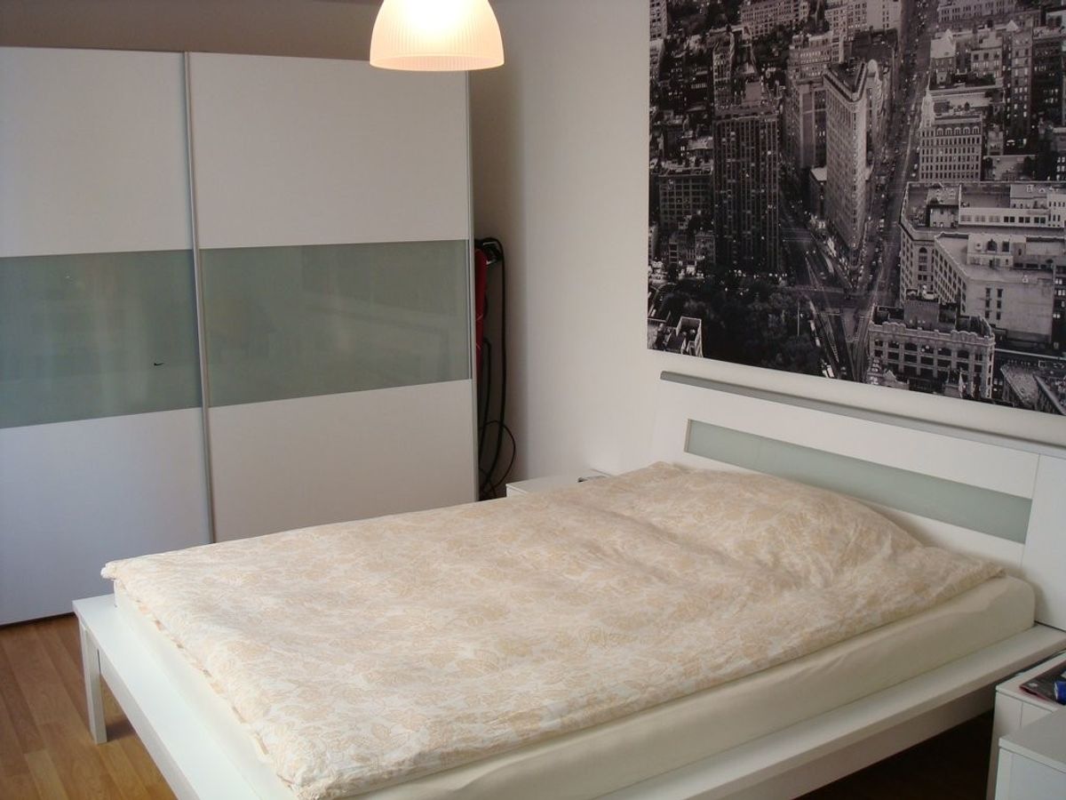 Zentrale 2.5 Zimmer-Wohnung sucht single! - 1