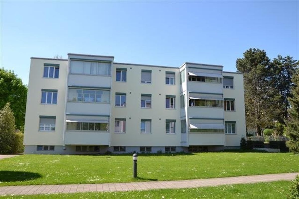 Einstellhallenplatz an der Glattbrugg - 0
