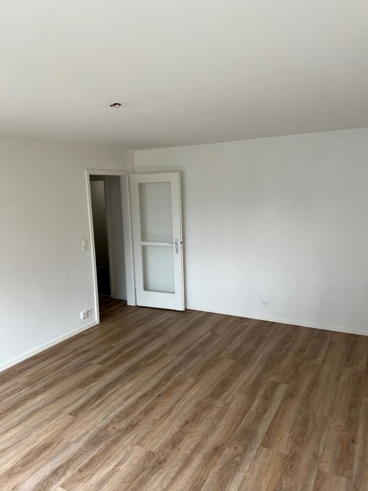 Ein glücklicher Wohnungsstart - 1