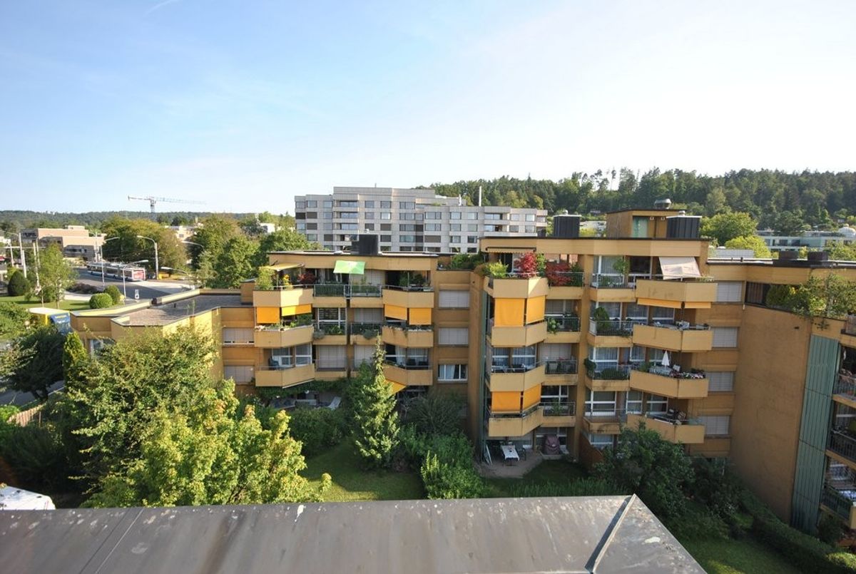 Einstellplatz in Zürich Witikon zu vermieten! - 0
