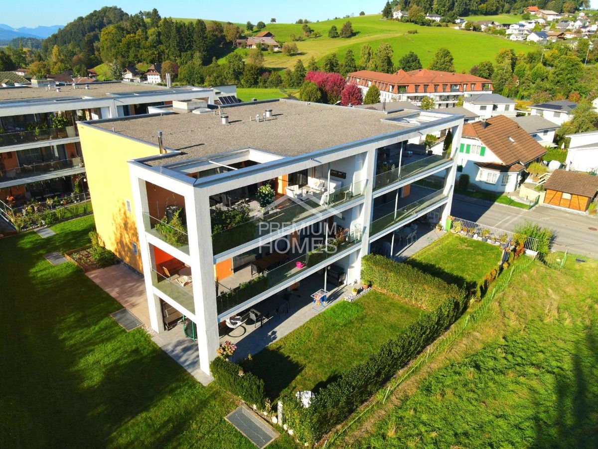 Stilvolles Wohnen - Ruheoase und wunderschöner Terrasse - 0