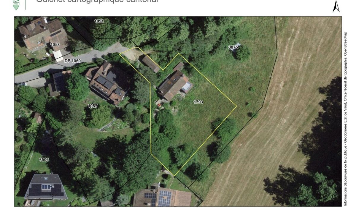 BUILDING PLOT WITH PROJECT FOR 2 UNITS + ADJOINING GREEN ZONE - 1