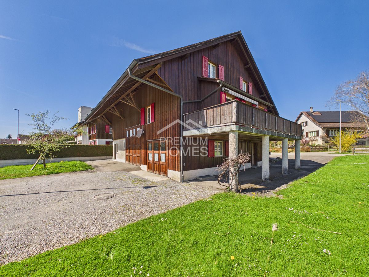 Charmantes Bauernhaus mit viel Platz für Tiere - 0
