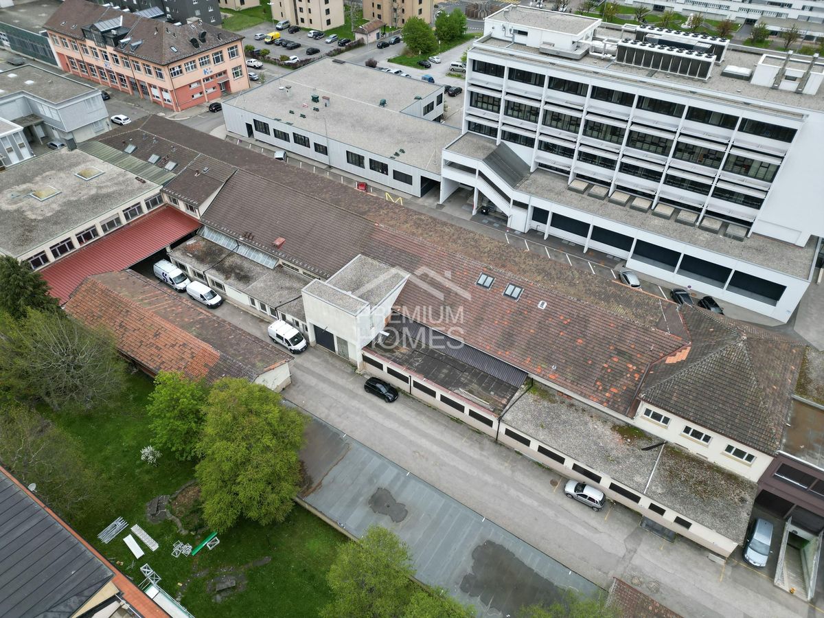 Industriegebäude mit Wohnpotenzial - 0