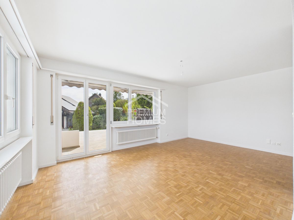 Exklusive Doppelhaushälfte vor den Toren Zürichs - 4