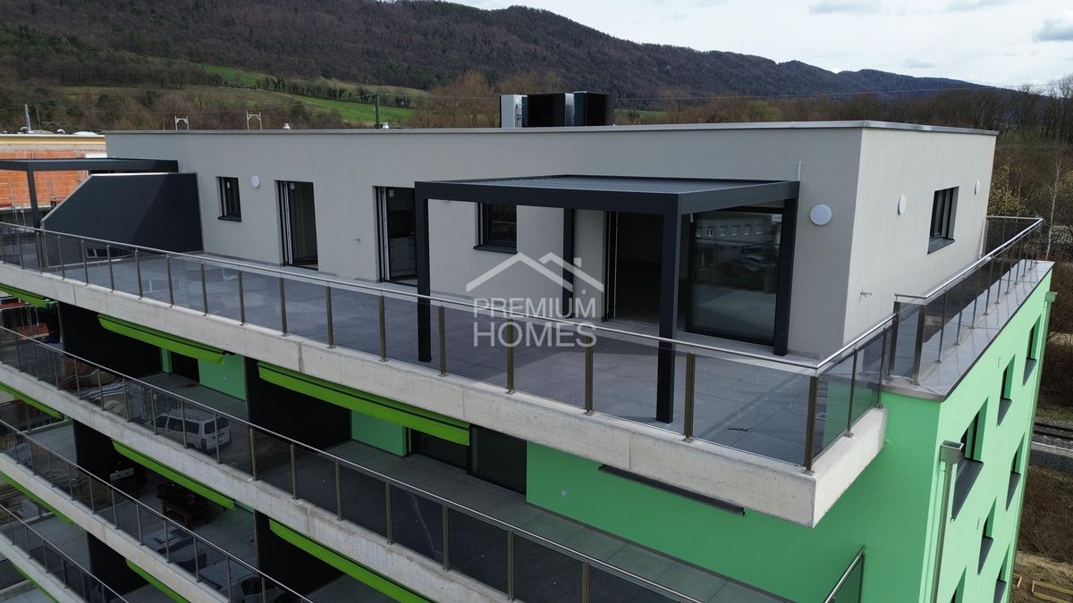 Élégance contemporaine et terrasse panoramique à Delémont - 6