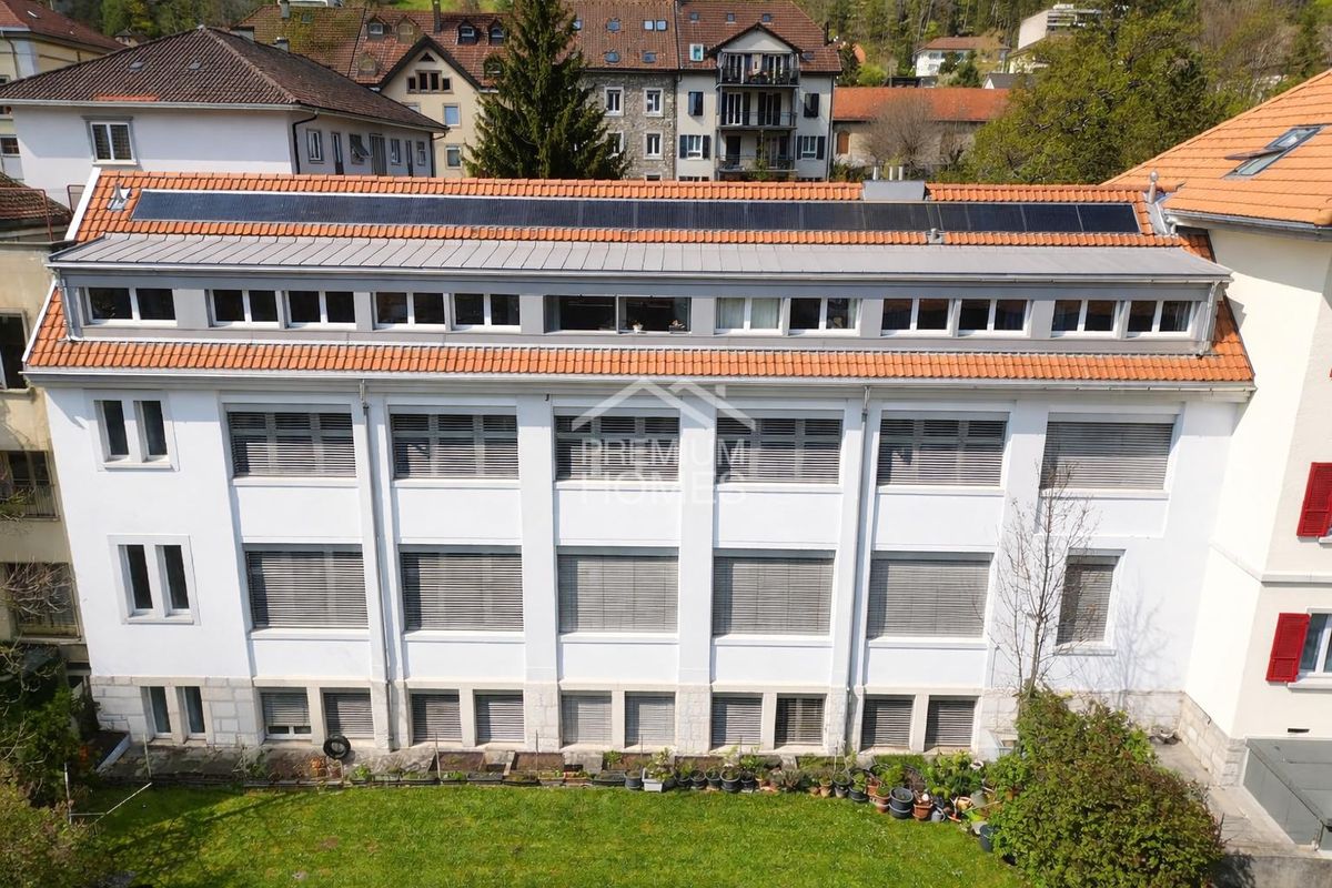 Immeuble d'exception aux multiples possibilités - 0