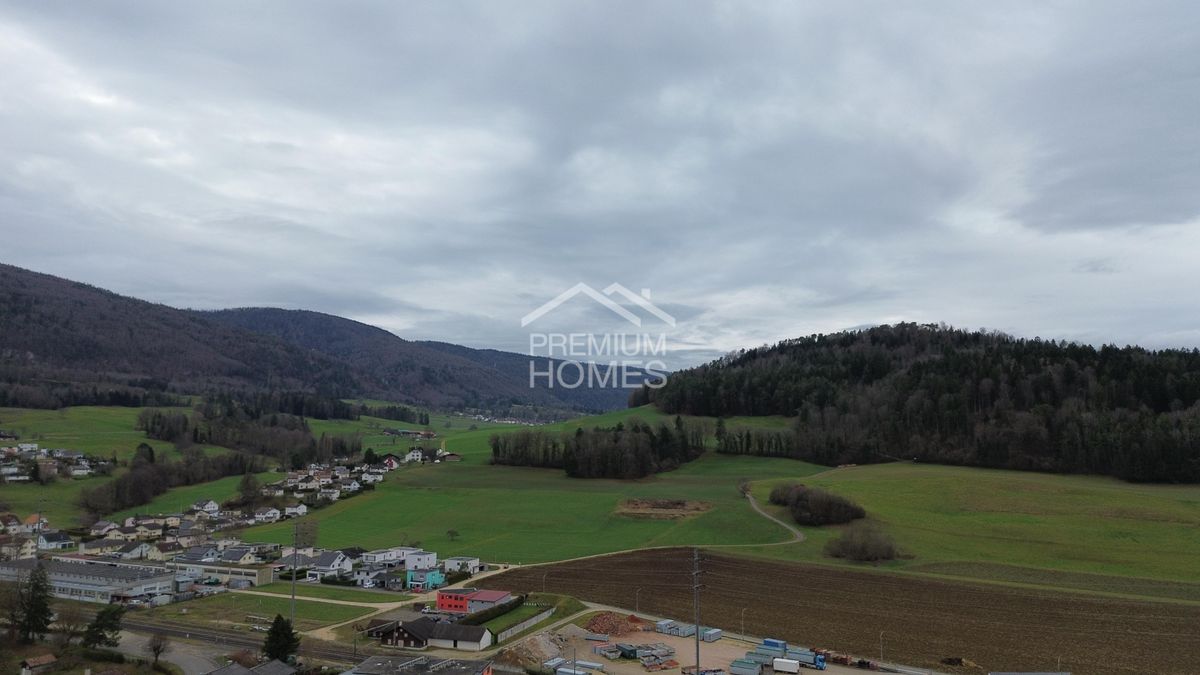 Terrain à bâtir avec immeuble et fort potentiel - 6
