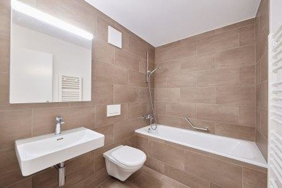 Stilvoll wohnen: 3.5-Zimmerwohnung mit Lift und Balkon - 8