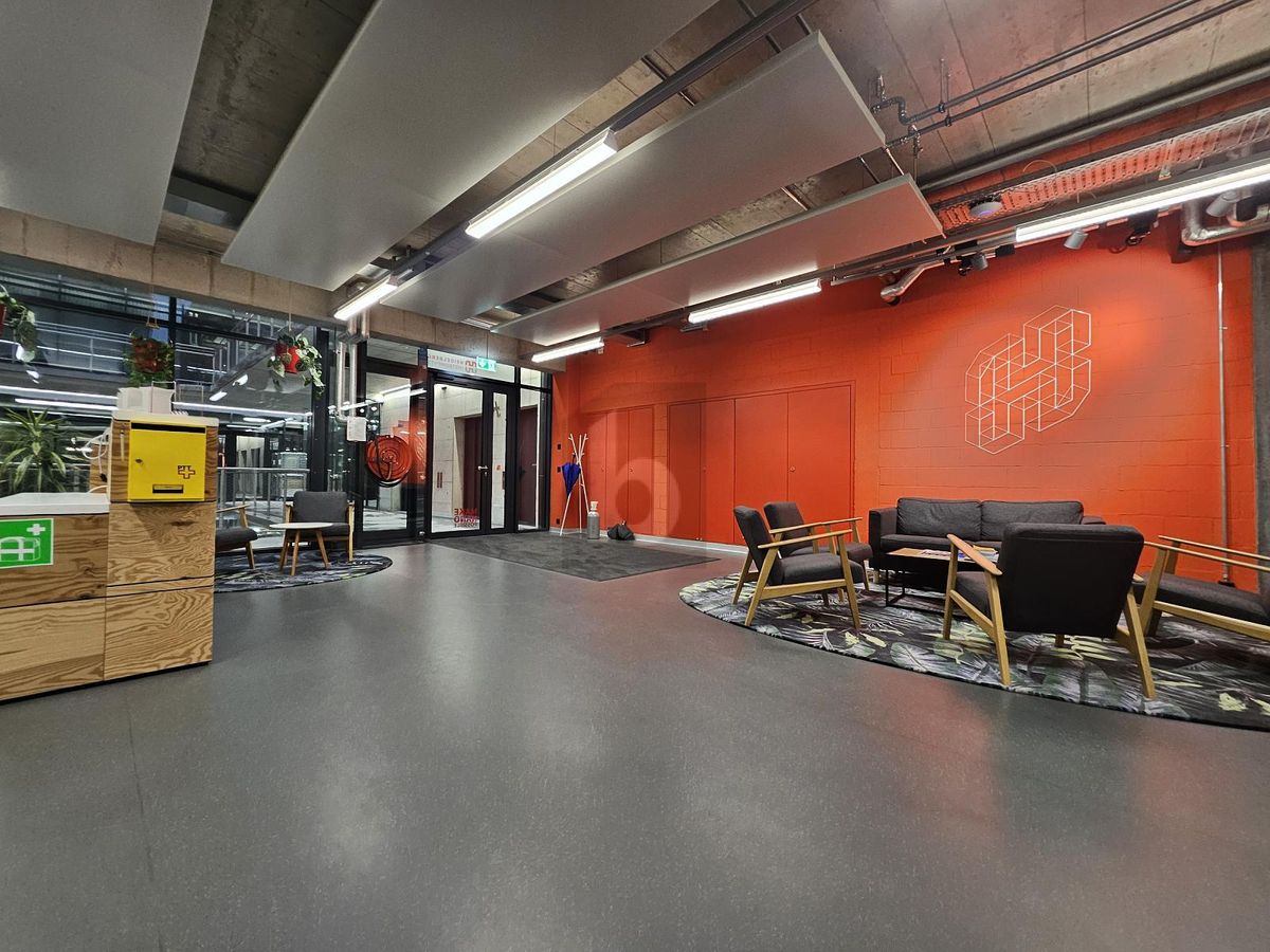 TECH-OFFICE IM TRENDVIERTEL - 1