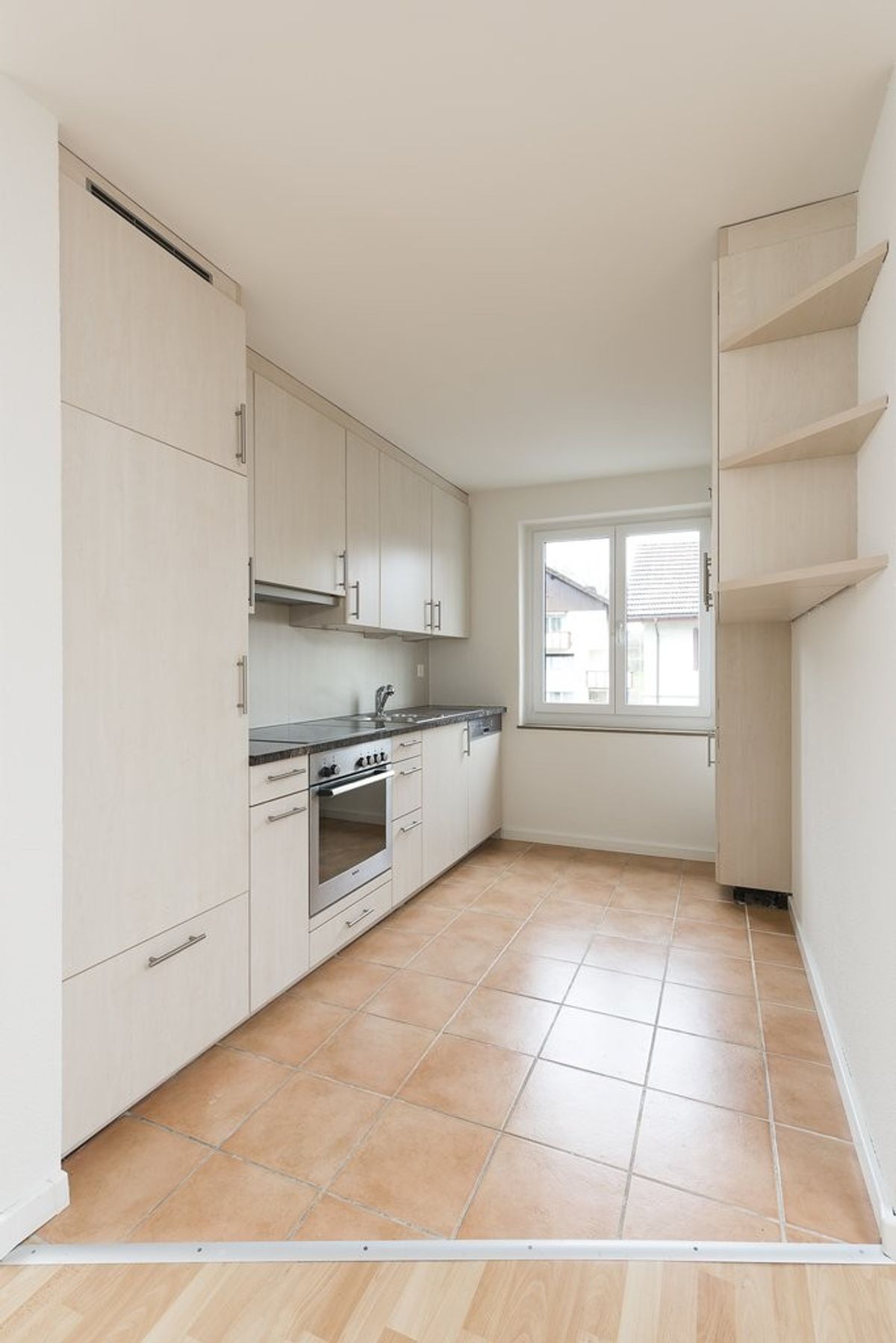 Ein glücklicher Wohnungsstart - 4