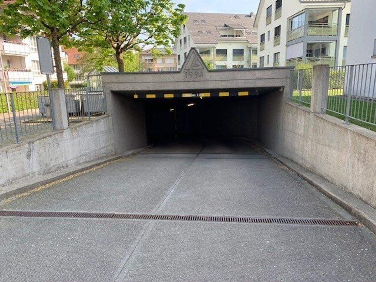 Einstellplatz in Watt-Regensdorf zu vermieten! - 1