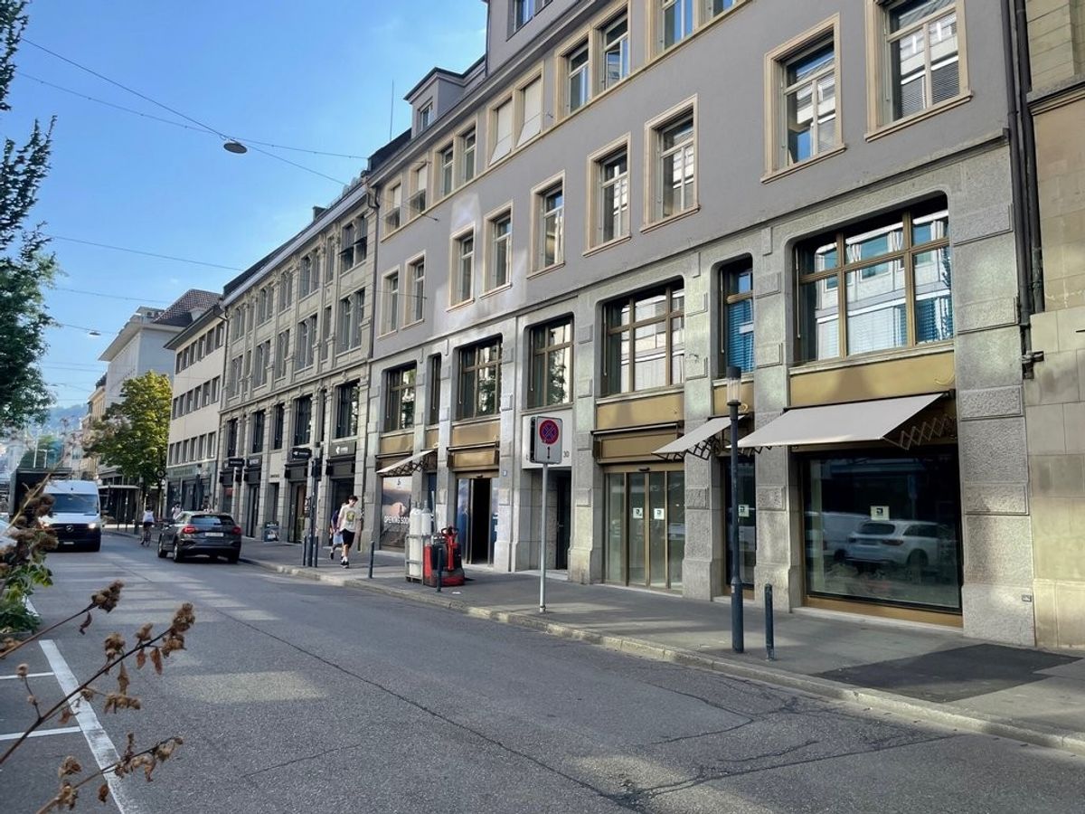 Parkplatz zu vermieten in Zürich - 2