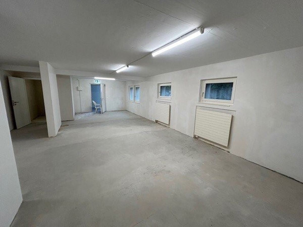 Bureau à louer de 76m2 idéalement situé à Vernier - 3