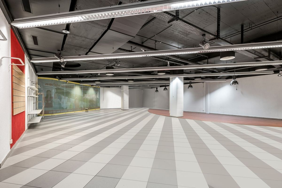 Attraktive Verkaufsfläche im Mergele Center zu vermieten - 3