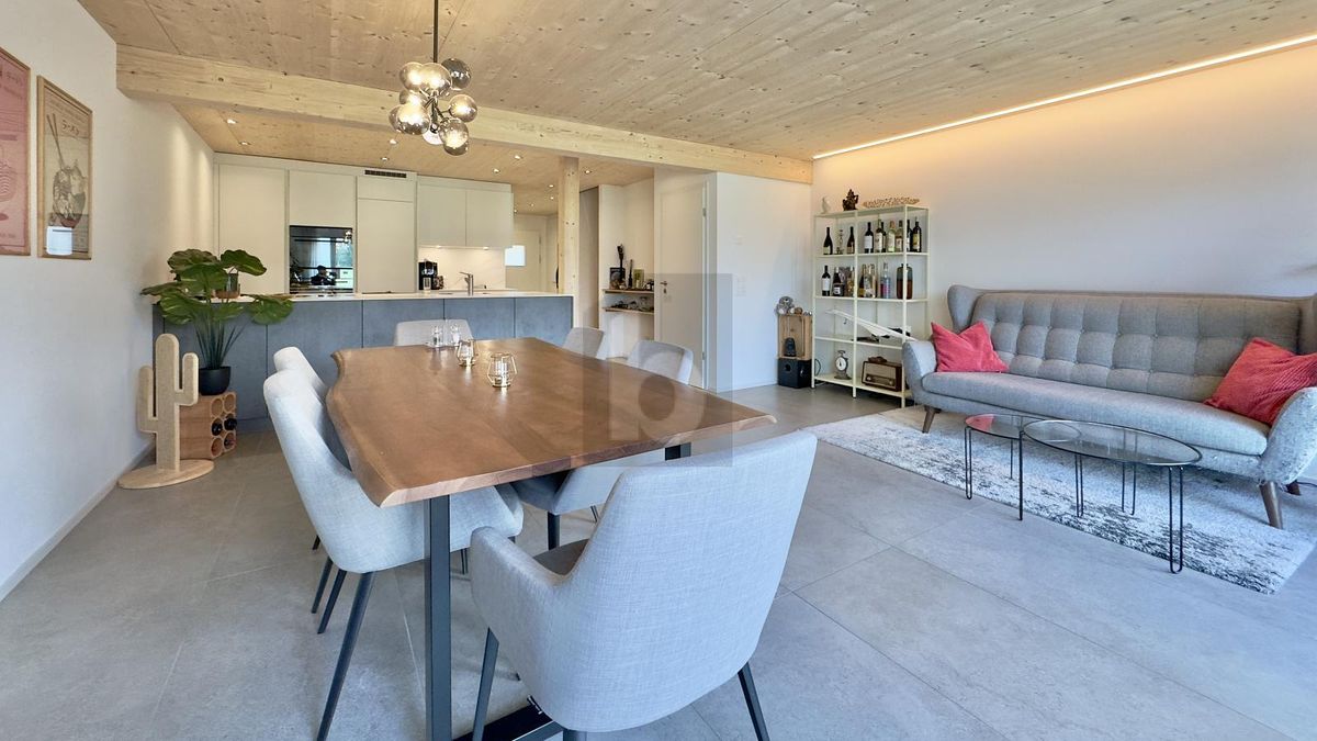 IHR NEUES ZUHAUSE IM GRÜNEN - 1