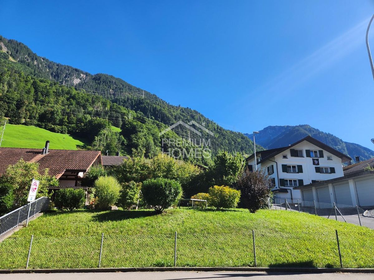 Bauland geeignet für ein EFH zum Top Preis in Hätzingen Glarus Süd - 0