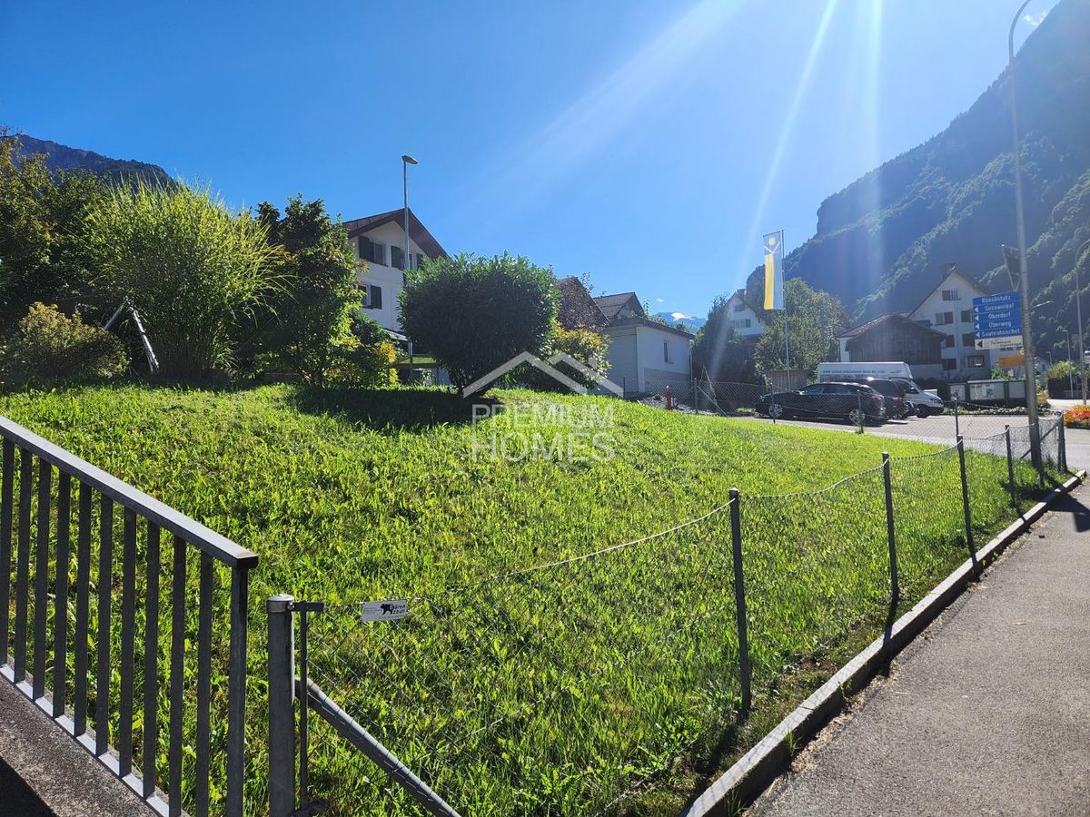 Bauland geeignet für ein EFH zum Top Preis in Hätzingen Glarus Süd - 2