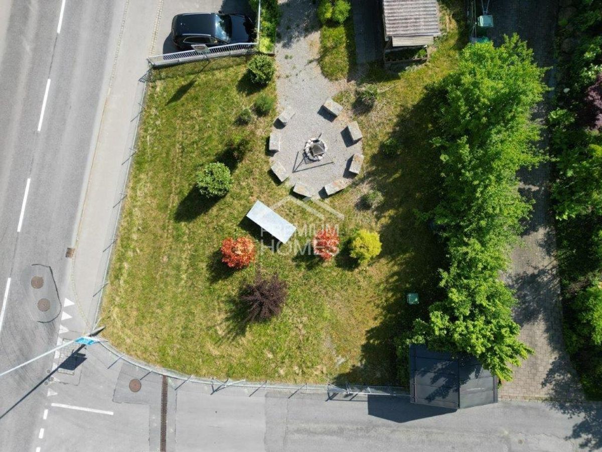Bauland geeignet für ein EFH zum Top Preis in Hätzingen Glarus Süd - 3