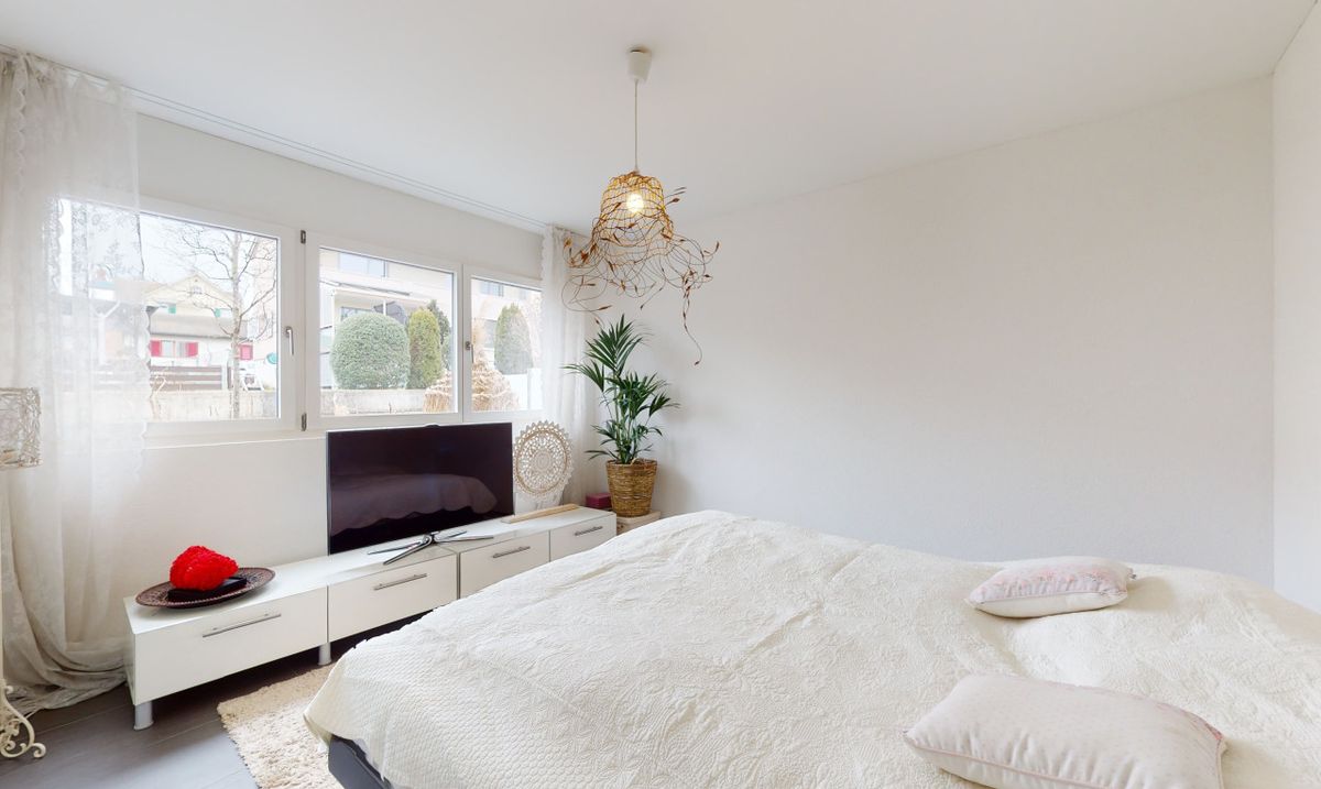Modernes 5.5 Zimmer Reiheneckhaus mit Garten und Sauna - 6