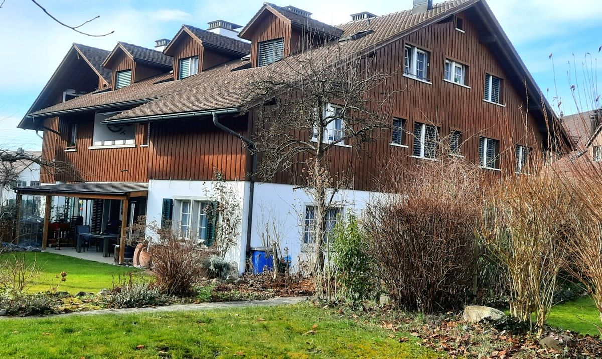 Attraktive, vermietete Wohnung mit viel Platz - 0