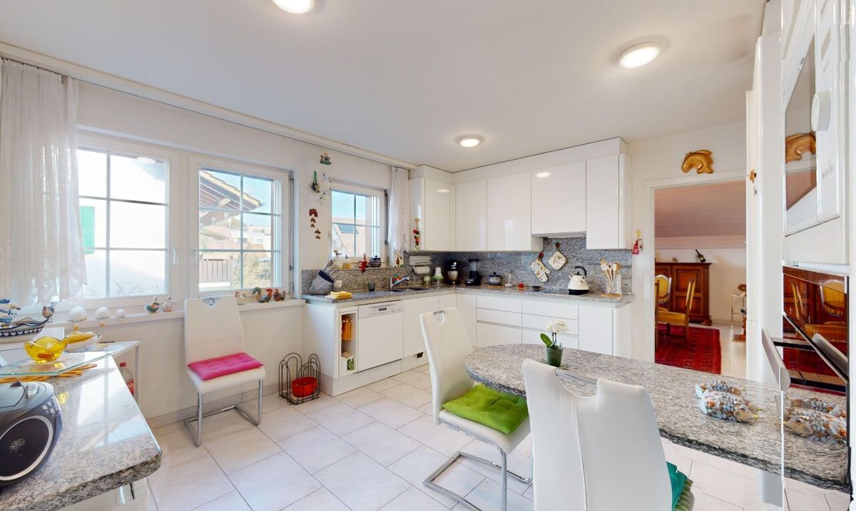 Attraktive, vermietete Wohnung mit viel Platz - 2