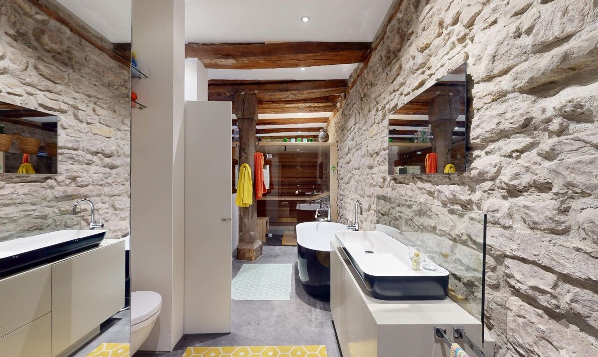 Einzigartiges Bijou mit modernem Wohnkomfort und grosser Terrasse - 9