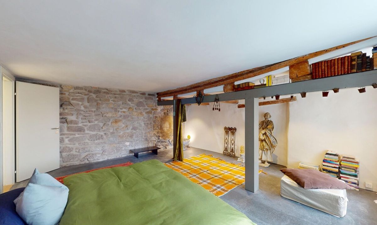 Einzigartiges Bijou mit modernem Wohnkomfort und grosser Terrasse - 10