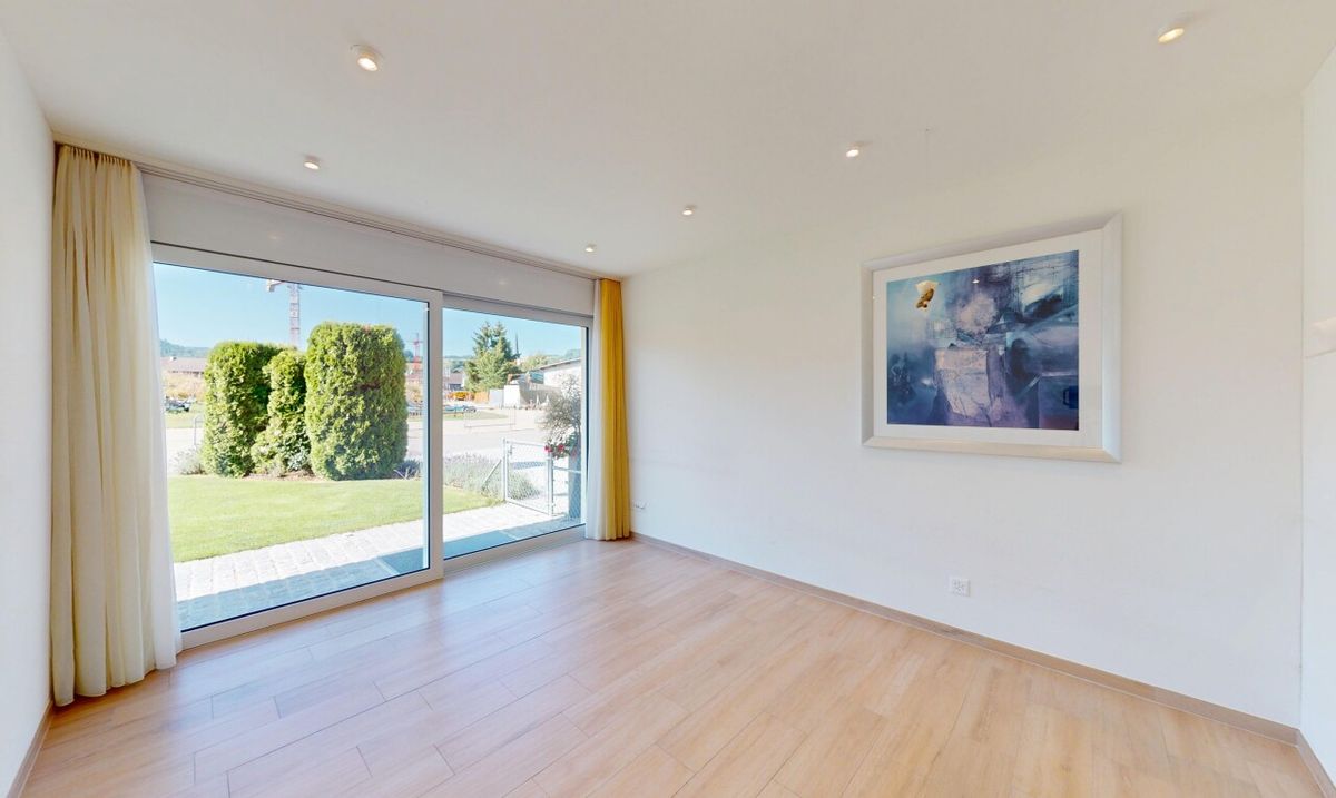 Elegantes Einfamilienhaus mit Garten und Carport für Wohnmobil - 9