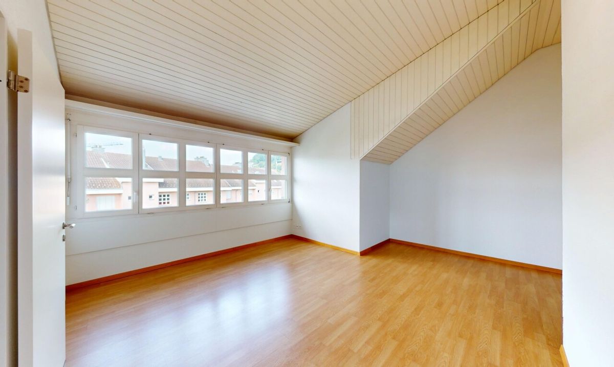Grosszügige Maisonette-Wohnung mit Weitblick - 6
