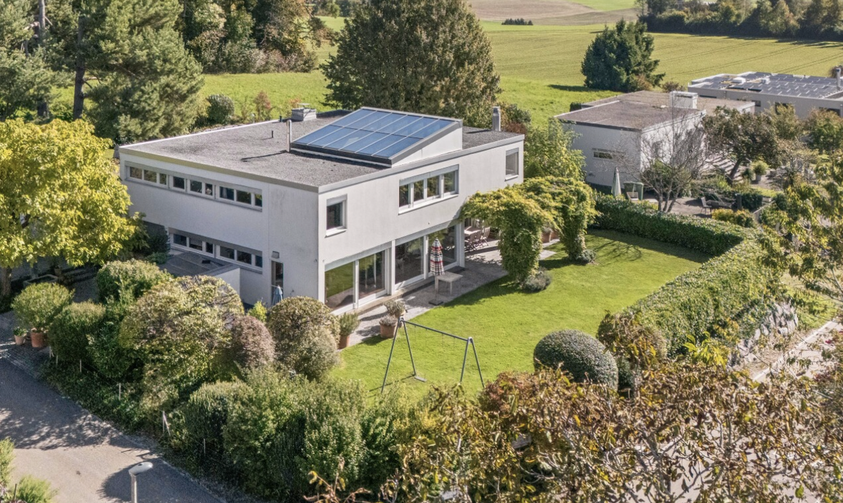 Einfamilienhaus mit Aussenpool  und viel Privatsphäre - Nähe Zürich - 3