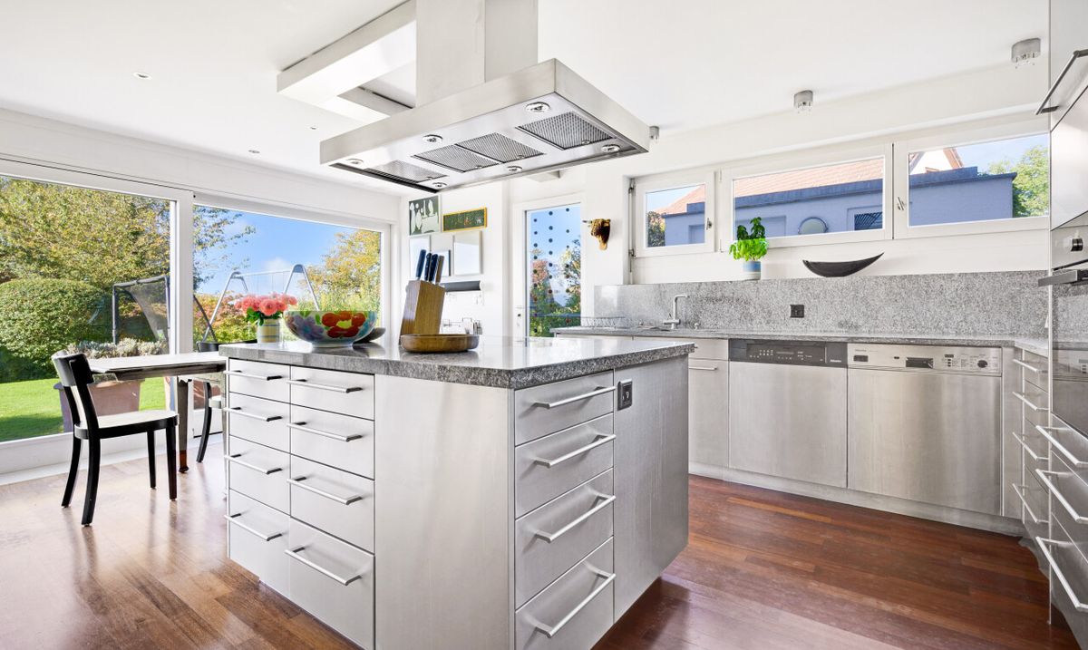 Einfamilienhaus mit Aussenpool  und viel Privatsphäre - Nähe Zürich - 8