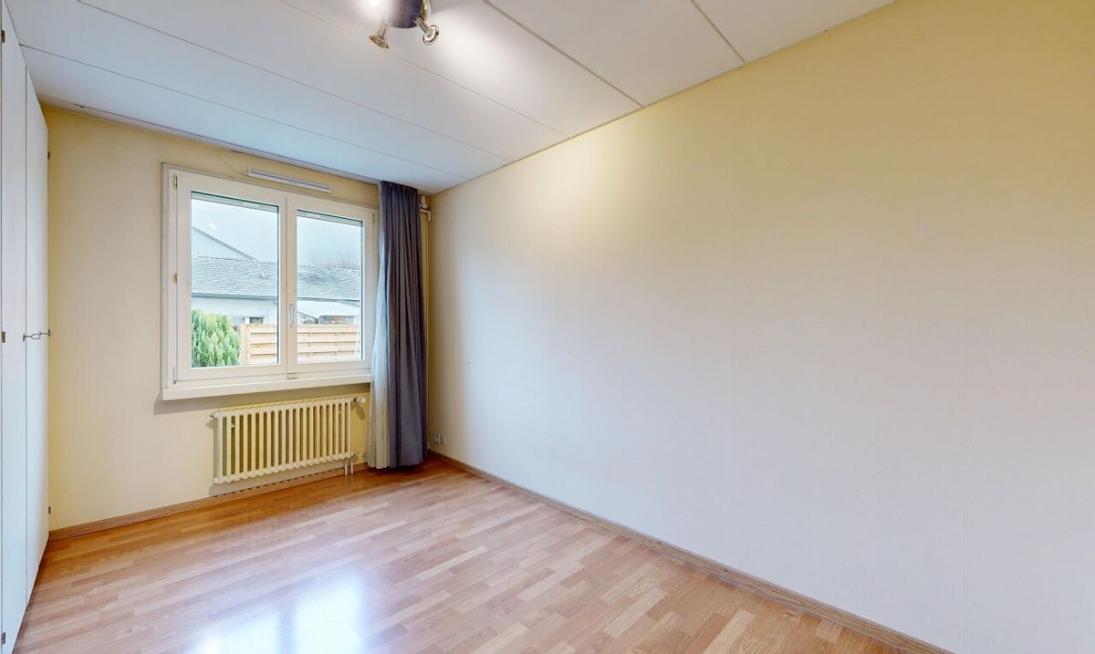 Charmantes 4.5 Zimmer Einfamilienhaus mit grossem Garten inkl. Teich - 6