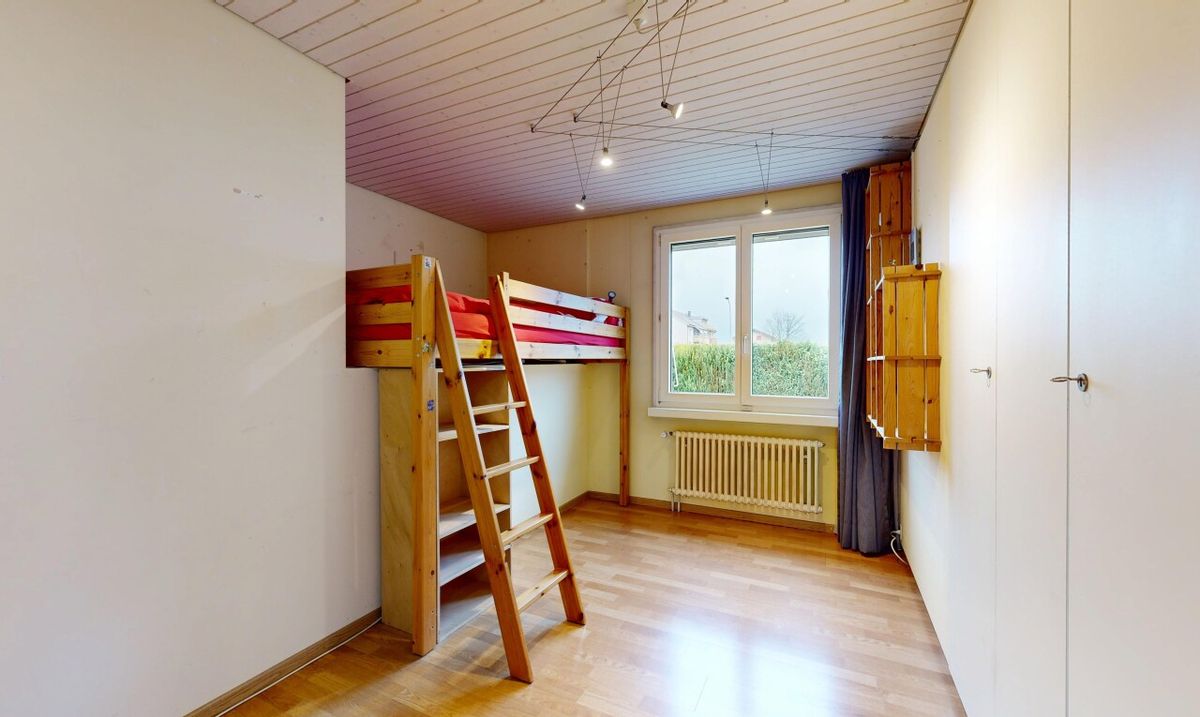 Charmantes 4.5 Zimmer Einfamilienhaus mit grossem Garten inkl. Teich - 7