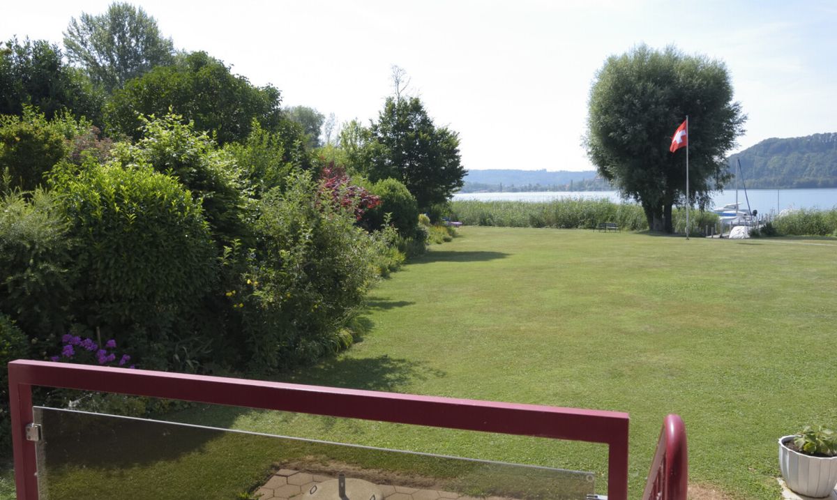 Duplex-Gartenwohnung direkt am See mit eigenem Bootsplatz - 0