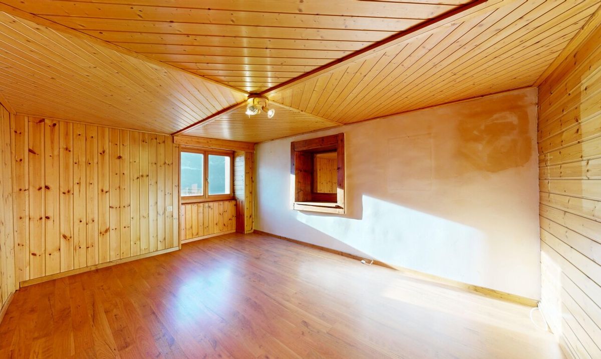 Charmevolles Haus mit grossem Potenzial über 3 Etagen - 9