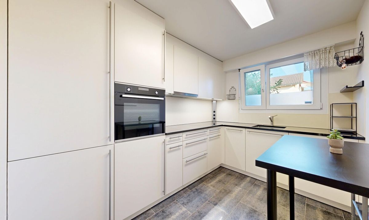 Wohnkomfort in Oberwil: Renovierte 3.5-Zimmer-Wohnung - 9