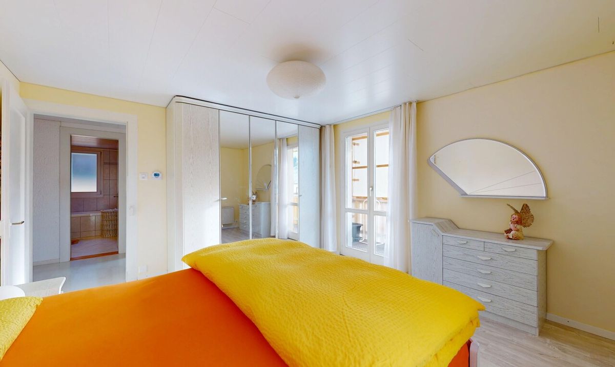 Sonniges Drei-Familienhaus, 2 Gewerberäume und viel Potenzial - 8