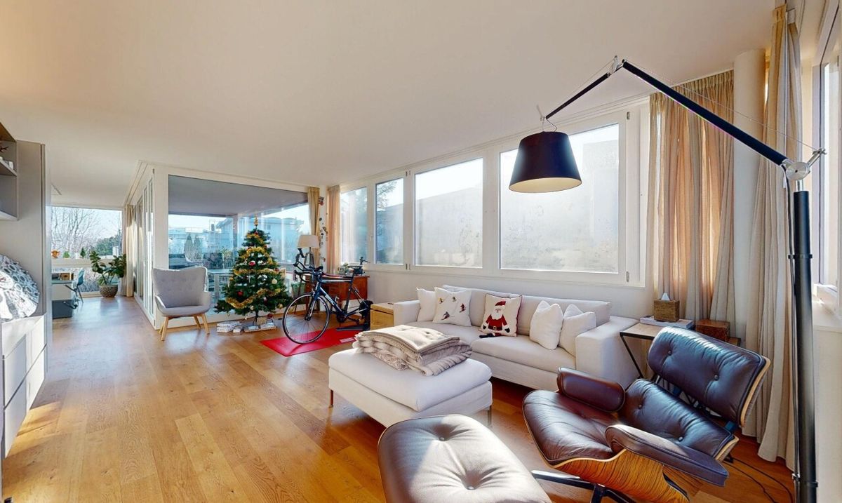 Grosszügige, lichtdurchflutete 4.5-Zimmer-Wohnung in Adliswil - 2