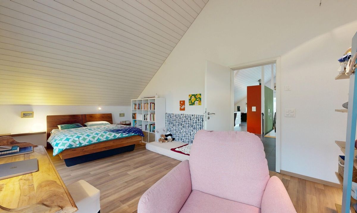 Moderne 2.5-Zimmer-Attikawohnung mit Terrasse und Weitsicht - 7